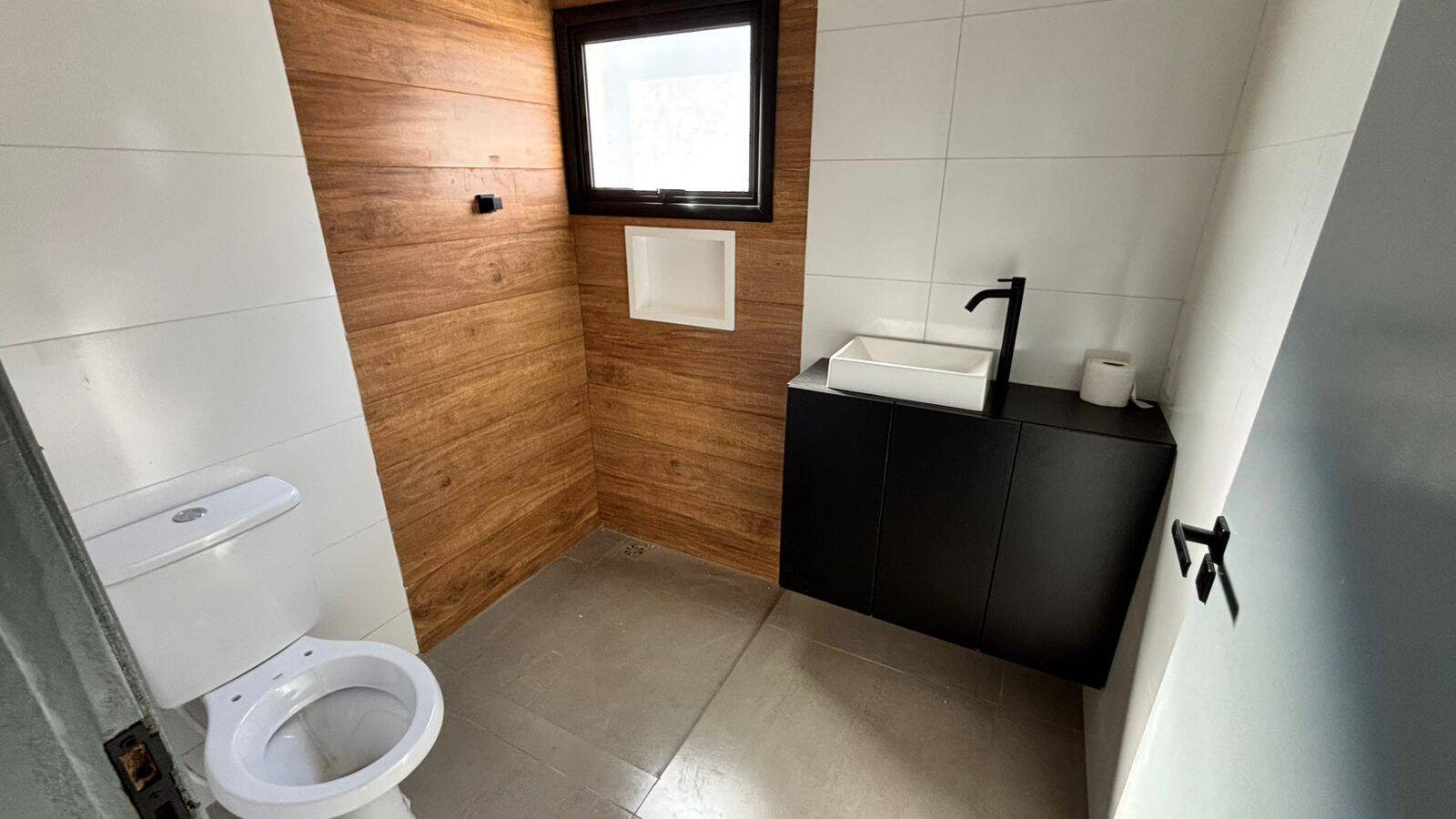Casa à venda com 3 quartos, 250m² - Foto 16