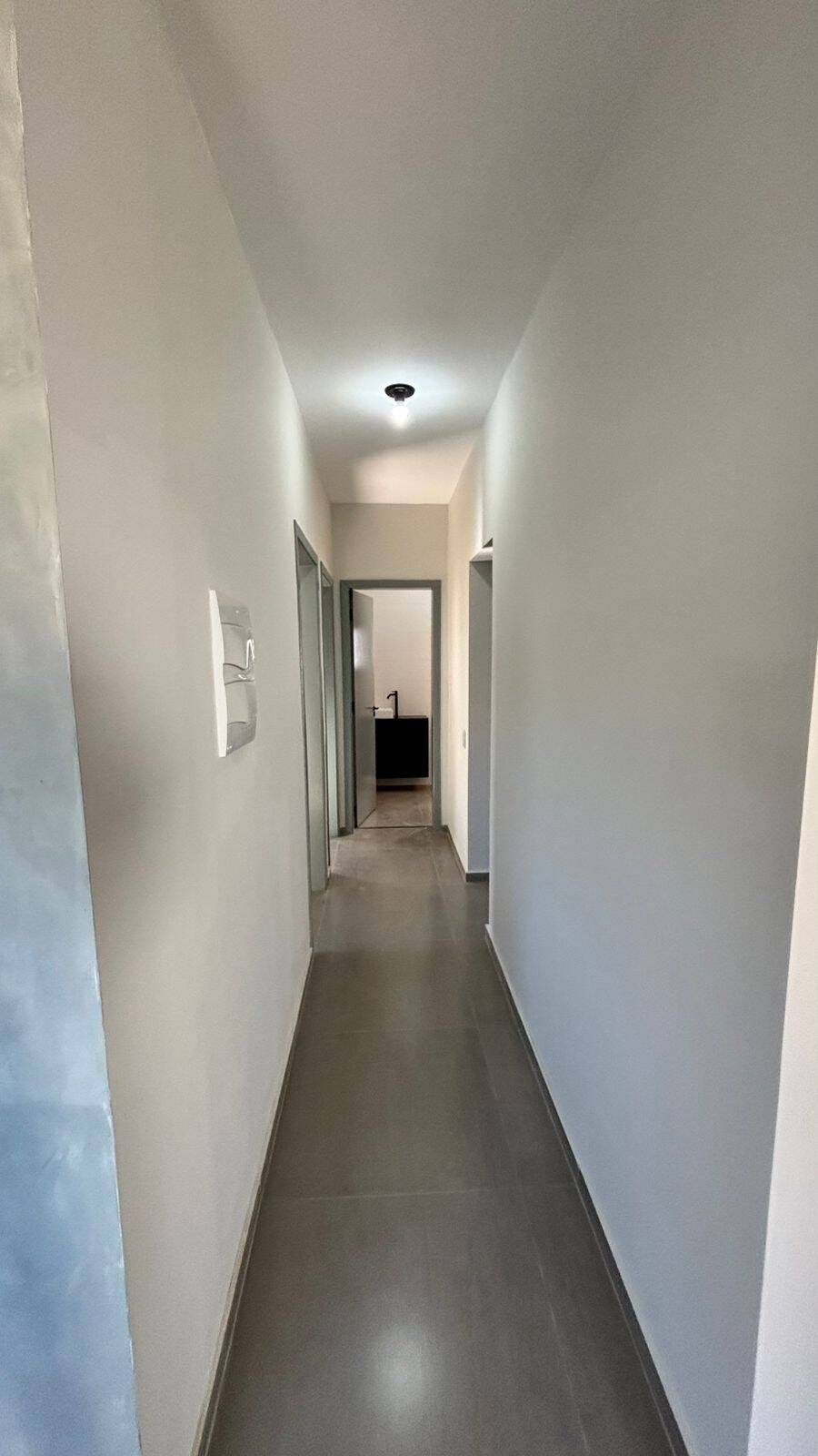Casa à venda com 3 quartos, 250m² - Foto 11