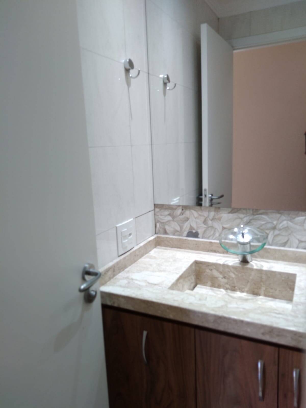 Apartamento para alugar com 2 quartos, 56m² - Foto 5
