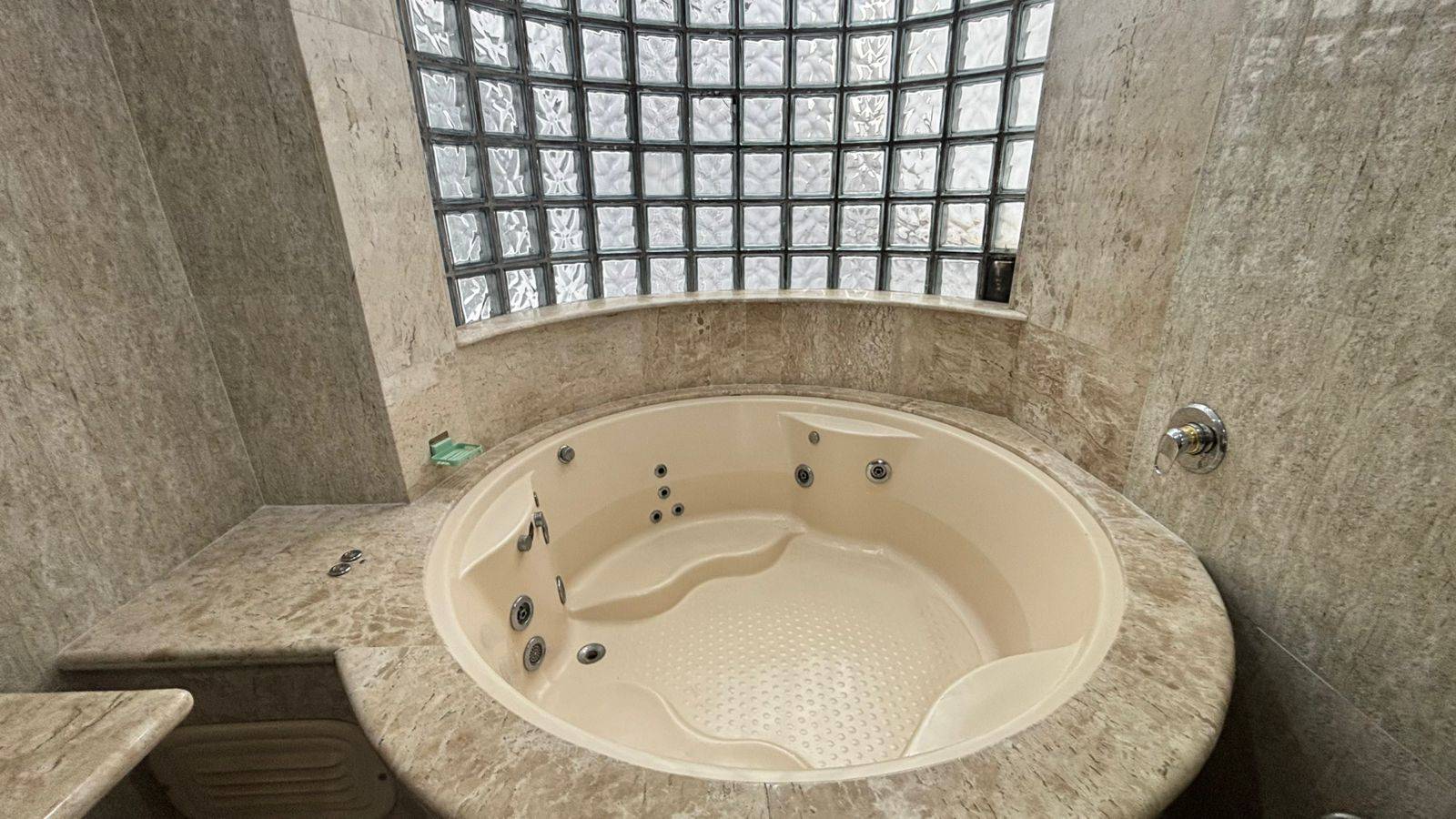 Casa, 3 quartos, 363 m² - Foto 1